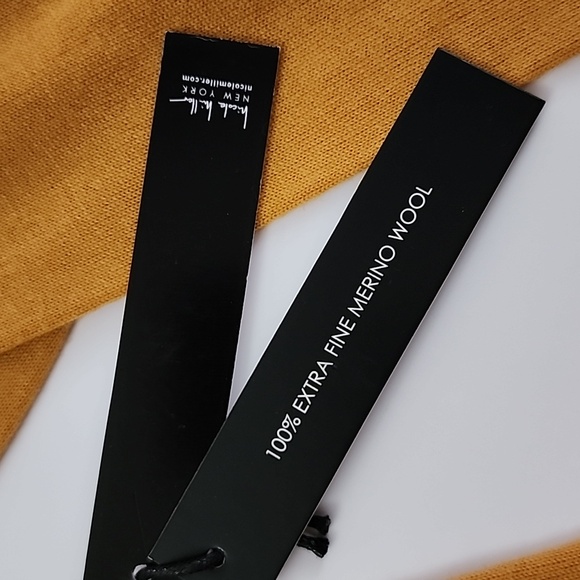 Nicole Miller Women's 100% Extra Fine Merino Wool Mock Neck Mustard Top Size XL - Picture 6 of 8